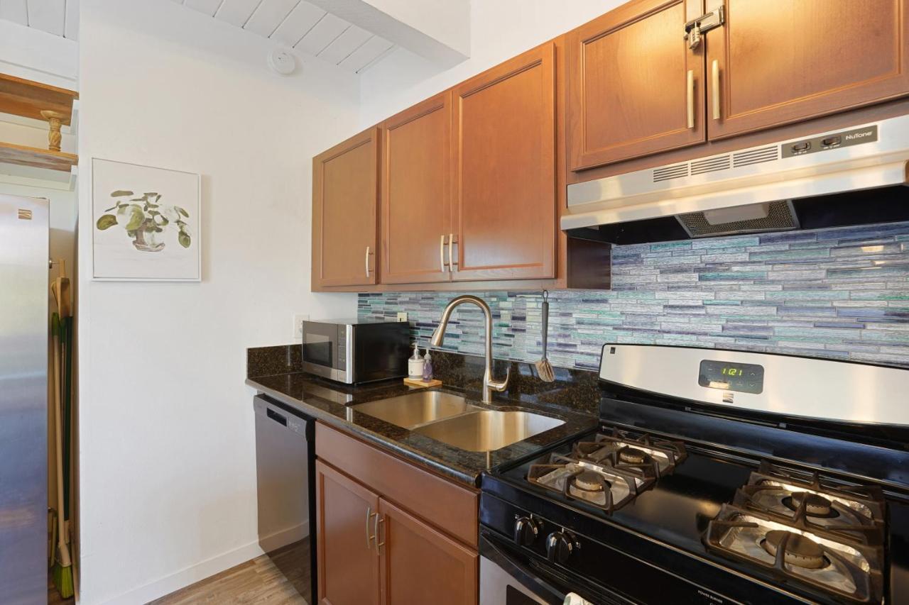 Airy Kailua-Kona Condo Less Than 1 Mi To Beach And Town Exterior photo